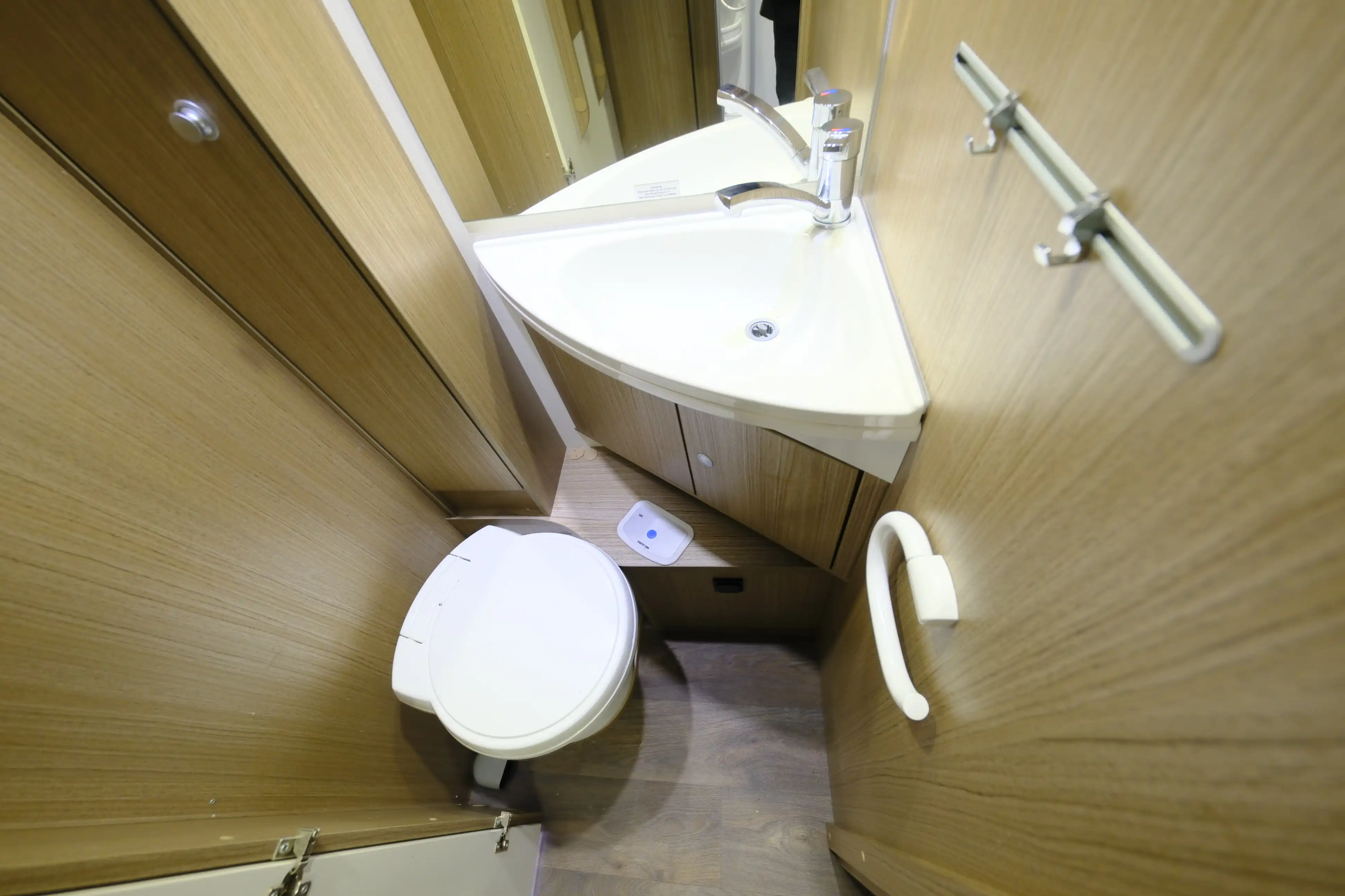 CARADO T 334 - Ansicht 13